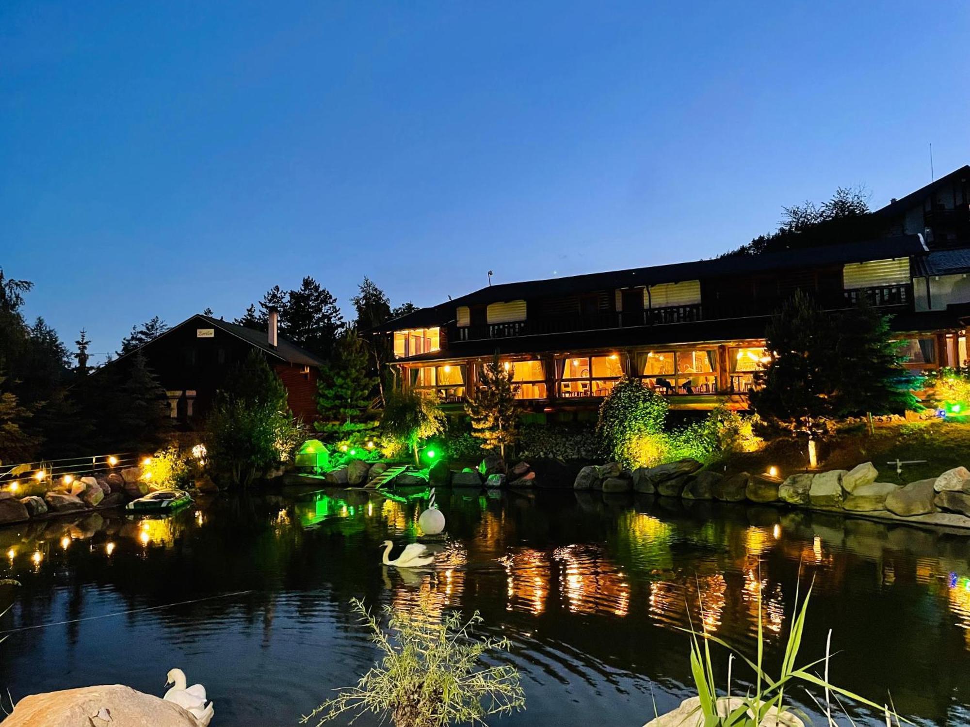 Complex Turistic Creanga Resort & Spa Tîrgu Ocna Exterior foto