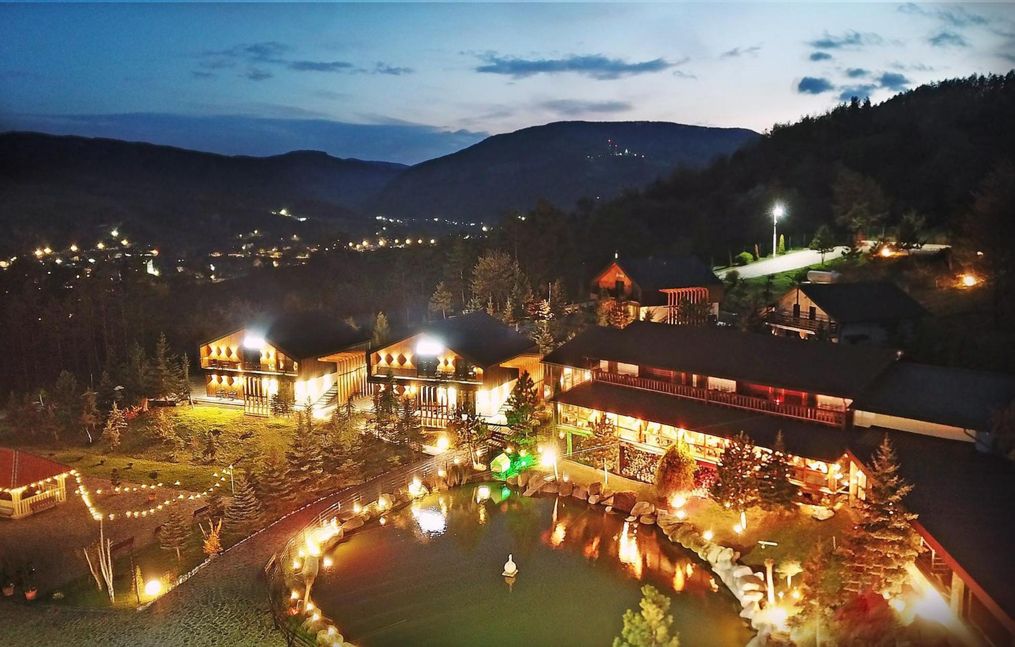 Complex Turistic Creanga Resort & Spa Tîrgu Ocna Exterior foto